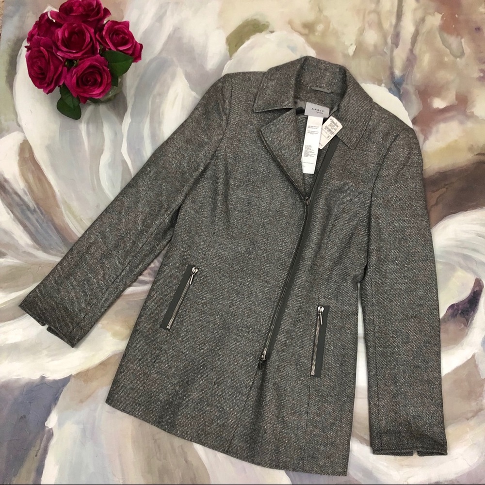 🔴Akris ⭐️⭐️⭐️⭐️⭐️ size 4-6!